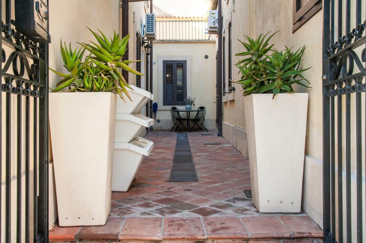 La Lanterna Casa Vacanze Apartment Noto Exterior photo